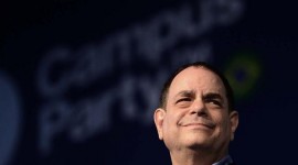 ‘Educação é terrível no mundo todo’, diz pesquisador de tecnologia