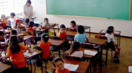 STF diz que lei do piso de professores só vale a partir de 2011