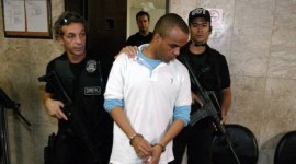 Defesa de Fernandinho Beira-Mar tentará suspender julgamento desta terça