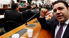 Feliciano divulga entrevista de fiel que doou cartão: ‘Finanças foram abençoadas’