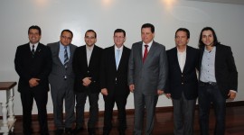 Governador Marconi Perillo recepciona líderes da Igreja Fonte da Vida com almoço no Palácio das Esmeraldas