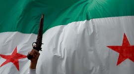 França e Grã-Bretanha buscam ação rápida contra embargo de armas na Síria