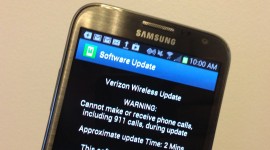 Samsung Galaxy S4 virá sem rastreamento dos olhos, diz agência
