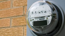 Energia elétrica fica 15,17% mais barata em fevereiro