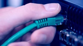 Governo reconhece problema de infraestrutura de internet e estuda forma de baratear conexão