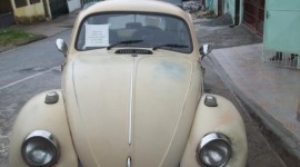 Ladrão rouba fusca 1975 e depois abandona o carro com bilhete de desculpa pelo crime