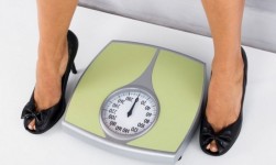 Nova dieta da moda propõe 5 dias de comilança e 2 de fome