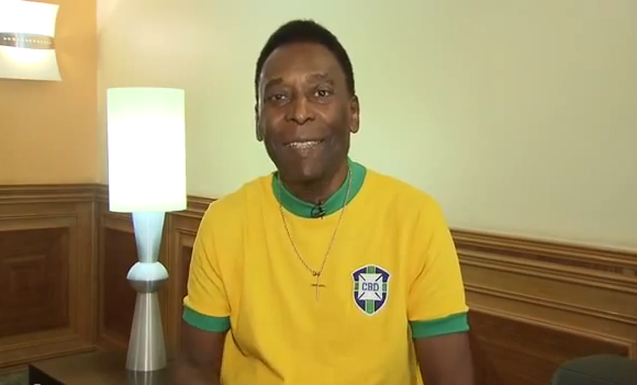 Vídeo: Pelé pede para que a população esqueça das manifestações e apoie a Seleção Brasileira