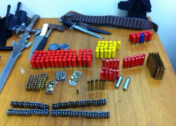 armas2